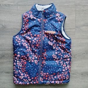 Buffalo David Bitton Girl's Reversible Floral Zip Up Puffer Vest Size Small 7/8
